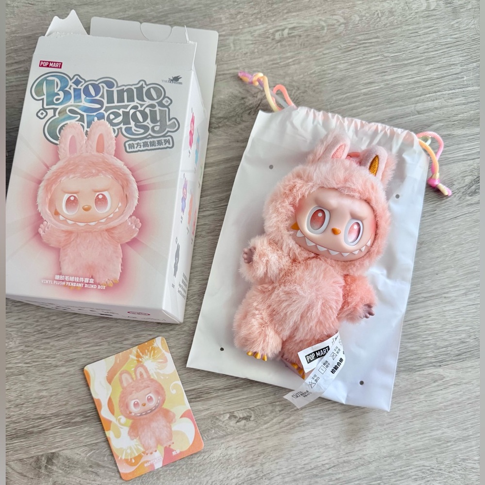 Labubu - Big Into Energy - Happiness